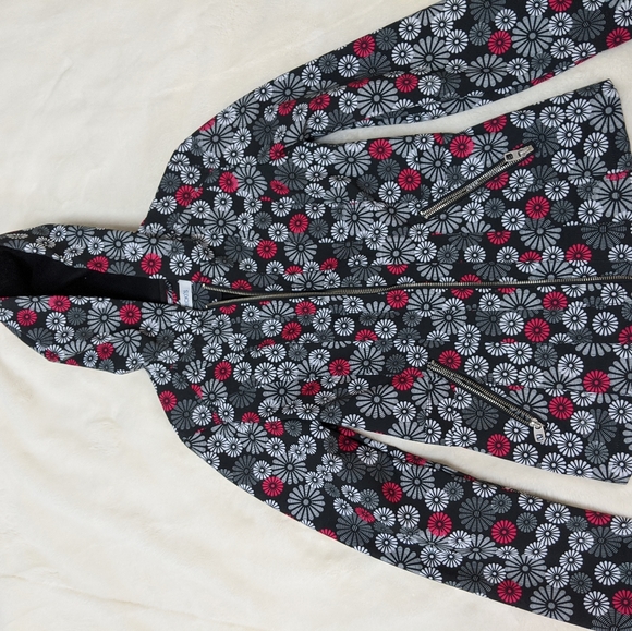 Jacket - Picture 1 of 2